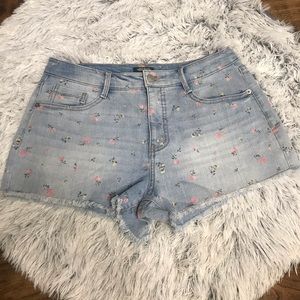 Wild Fable floral shorts